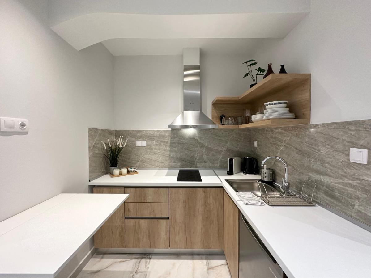 Kono & Apartament *
