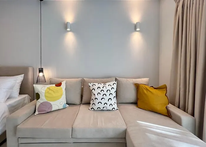 Kono Studios & Suites